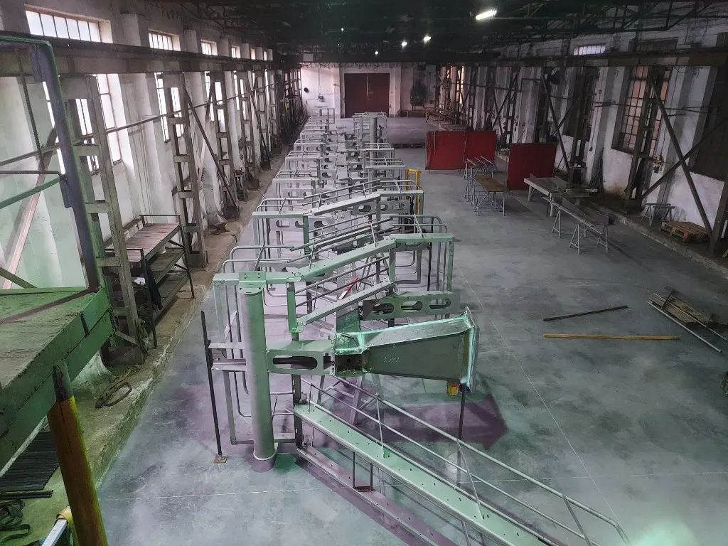 Przykłady komunikacji pionowej wyprodukowanej w hali Fach-Stal